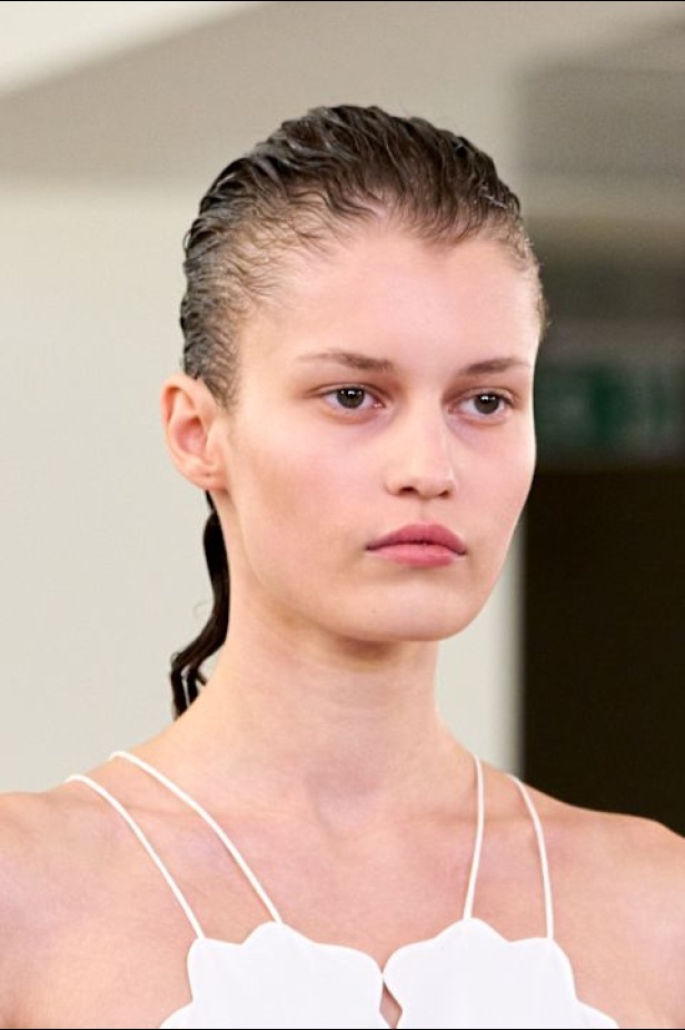 مجموعة "جيامباتيستا فالي" لربيع وصيف 2026