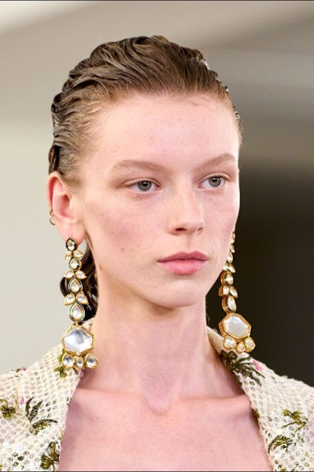 مجموعة "جيامباتيستا فالي" لربيع وصيف 2026