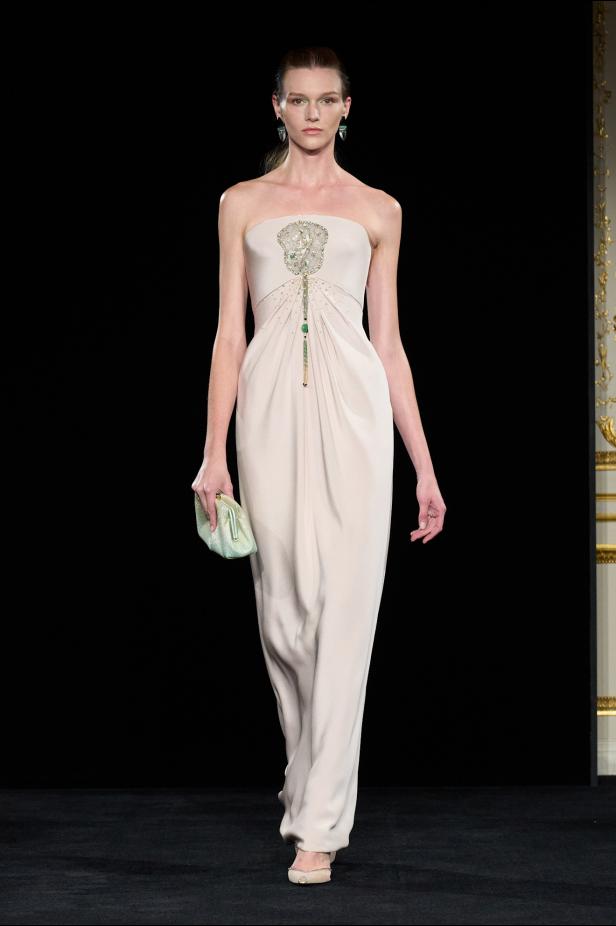 بعد رحيل جيورجيو: ارماني بريفيه تكتب فصلا جديدا بهدوء وابداع