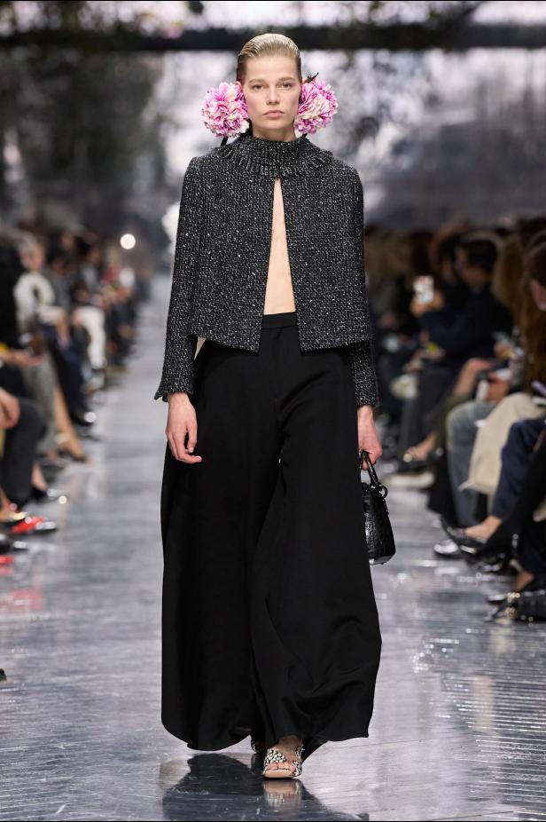 مجموعة ديور للأزياء الراقية لربيع وصيف 2026