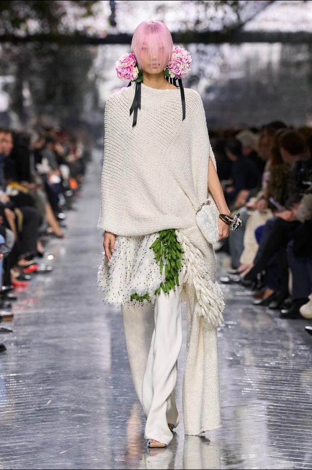 مجموعة ديور للأزياء الراقية لربيع وصيف 2026