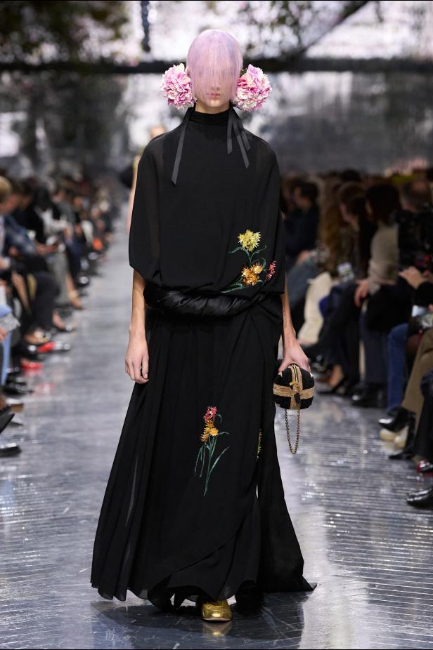 مجموعة ديور للأزياء الراقية لربيع وصيف 2026