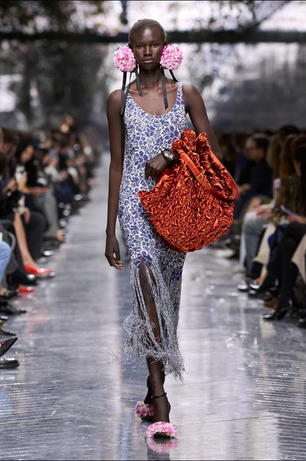 مجموعة ديور للأزياء الراقية لربيع وصيف 2026