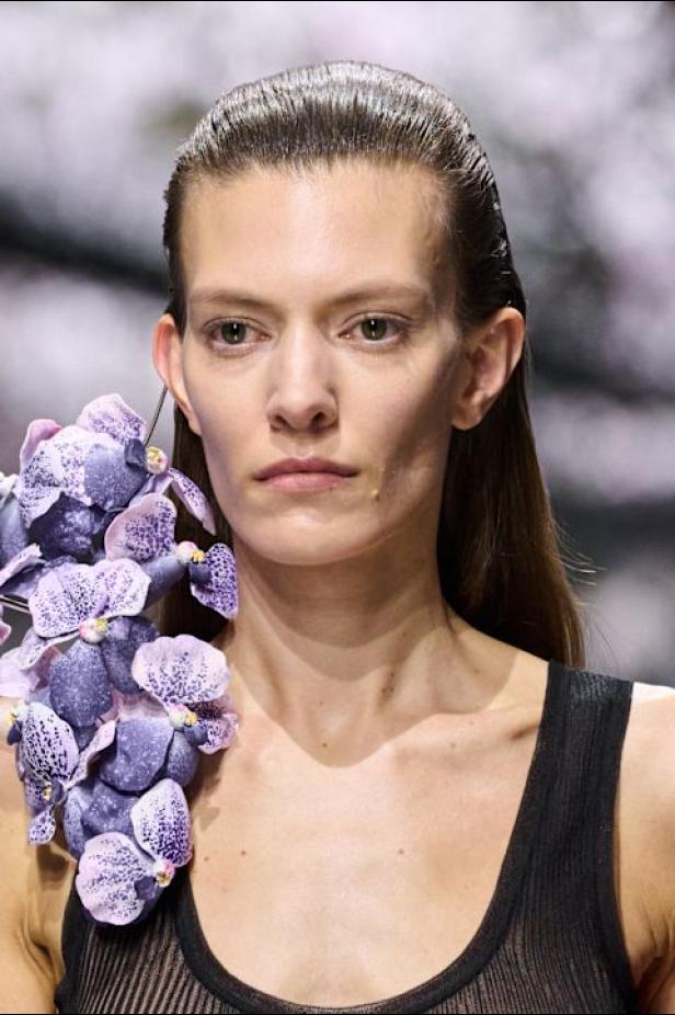 مجموعة ديور للأزياء الراقية لربيع وصيف 2026