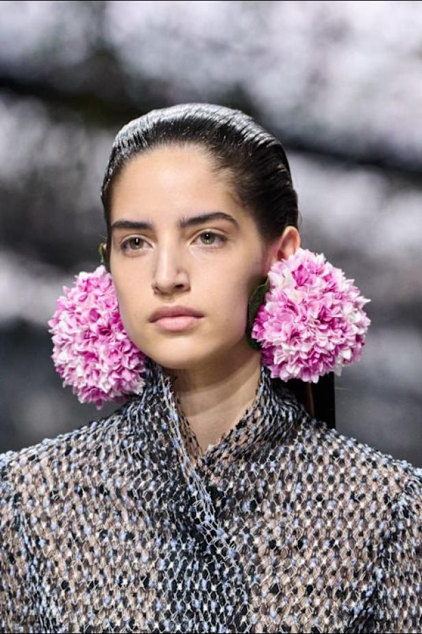 مجموعة ديور للأزياء الراقية لربيع وصيف 2026