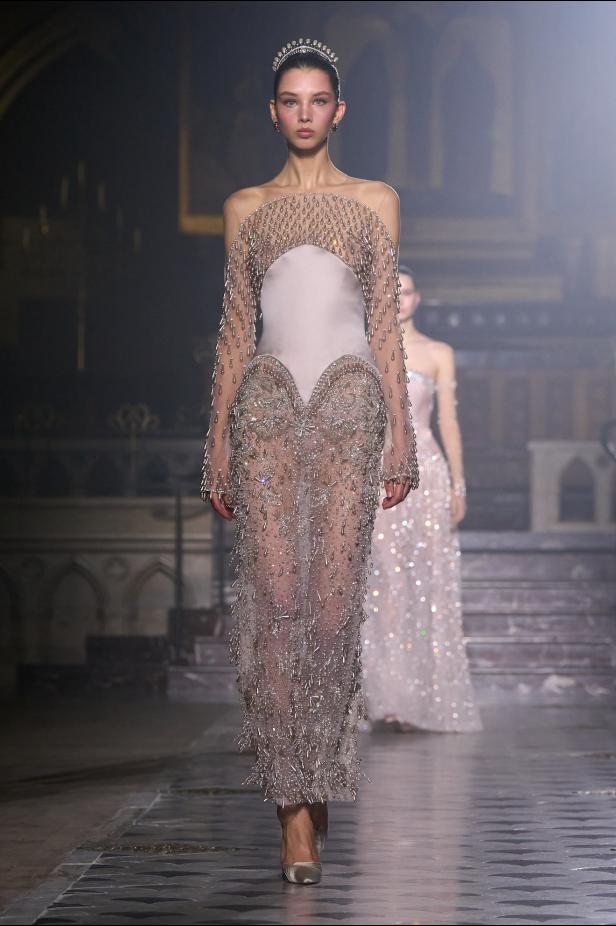 مجموعة George Hobeika للأزياء الراقية لربيع وصيف 2026