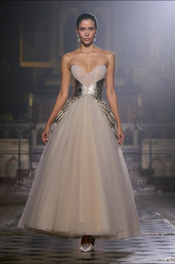 مجموعة George Hobeika للأزياء الراقية لربيع وصيف 2026