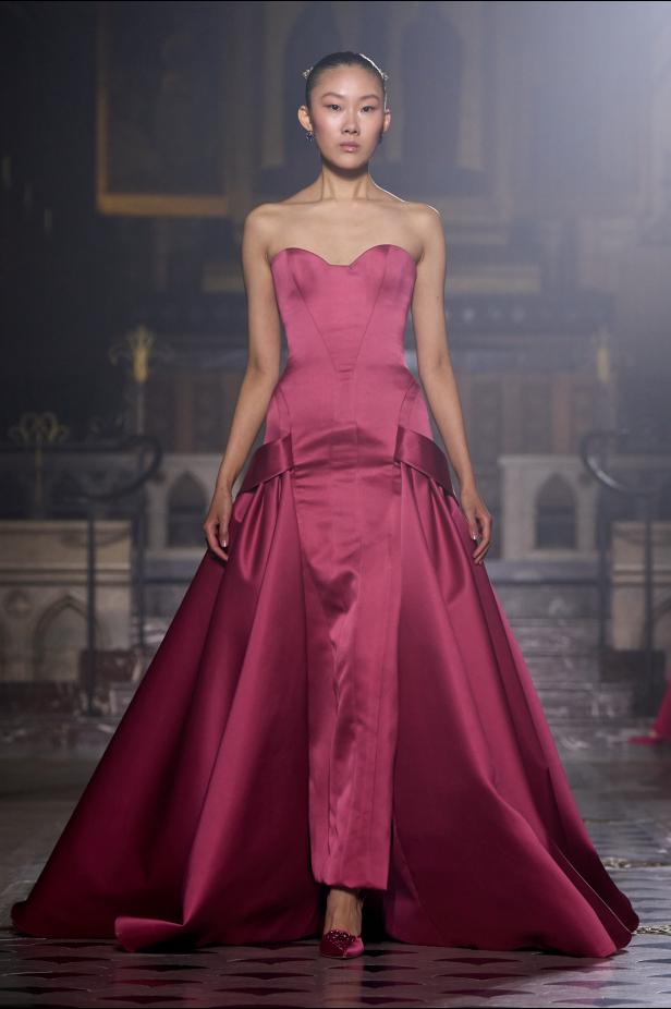 مجموعة George Hobeika للأزياء الراقية لربيع وصيف 2026