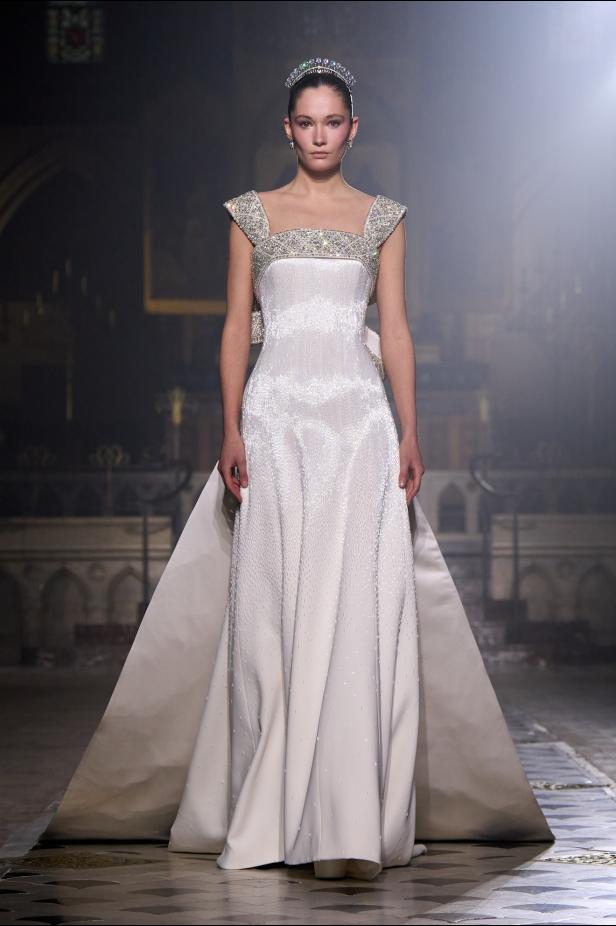 مجموعة George Hobeika للأزياء الراقية لربيع وصيف 2026