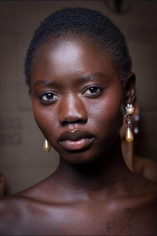 مجموعة George Hobeika للأزياء الراقية