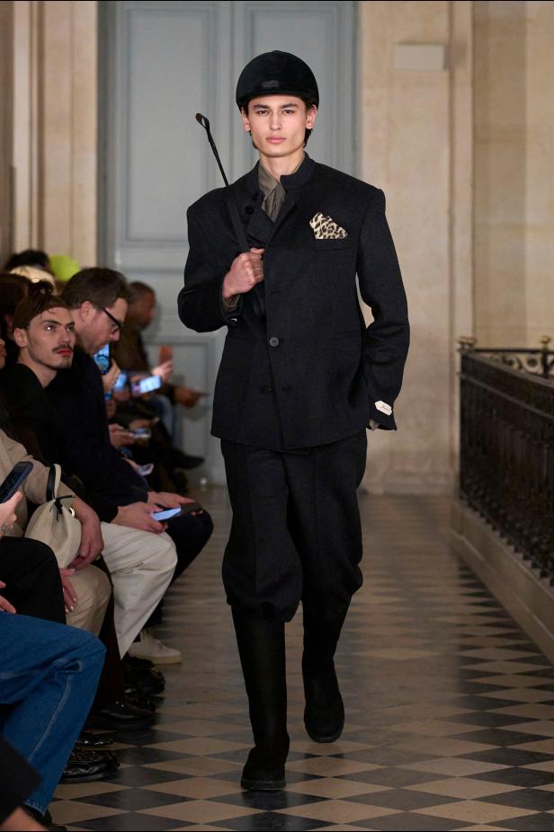 مجموعة Jacquemus لخريف وشتاء 2026 تعيد صياغة مرح الثمانينيات بأسلوب مميّز