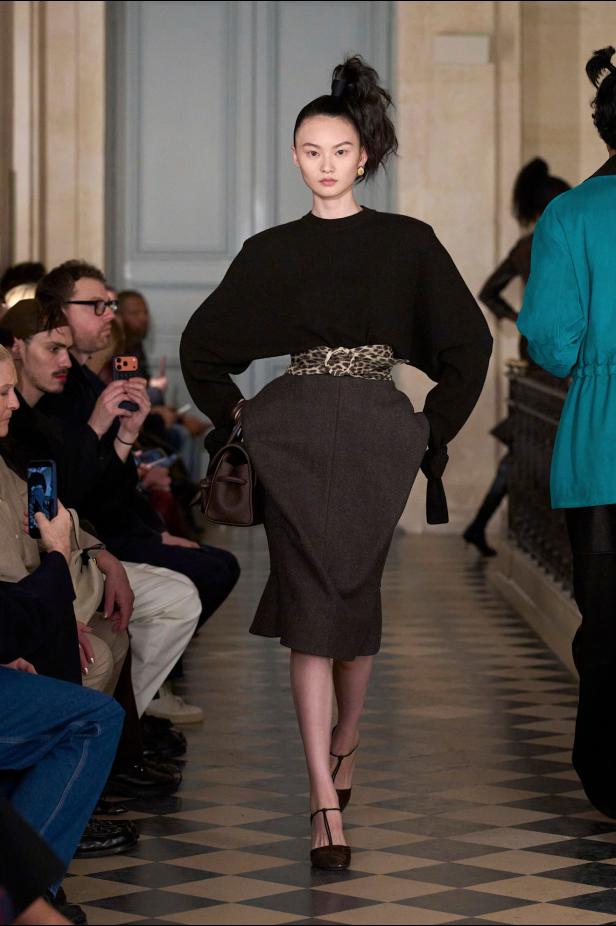 مجموعة Jacquemus لخريف وشتاء 2026 تعيد صياغة مرح الثمانينيات بأسلوب مميّز