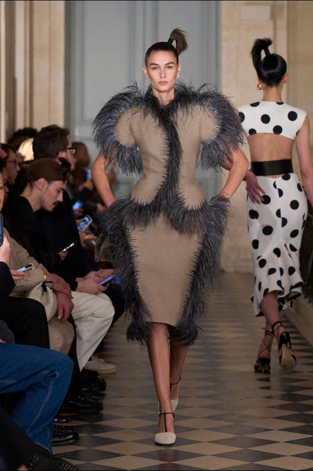 مجموعة Jacquemus لخريف وشتاء 2026 تعيد صياغة مرح الثمانينيات بأسلوب مميّز