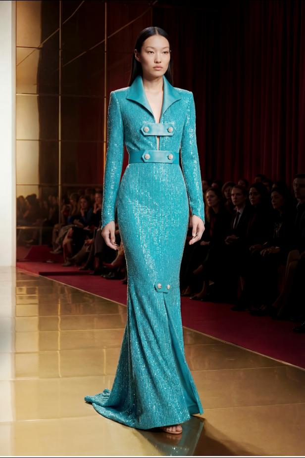 مجموعة Alexis Mabille للأزياء الراقية.. باقة من التصاميم الراقية بالألوان النابضة!