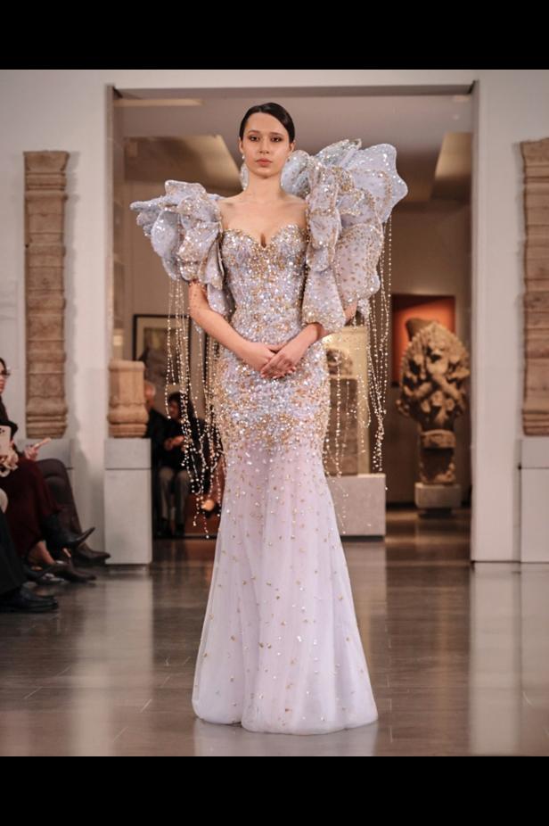 مجموعة المصممة منال عجّاج للأزياء الراقية لربيع وصيف 2026.. أنوثة المشرق وسحر الضوء 