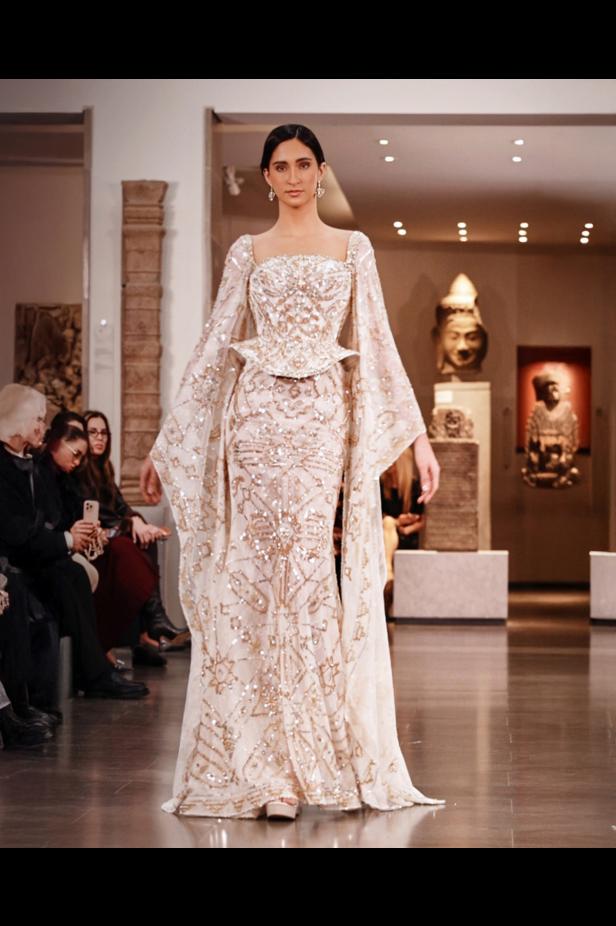 مجموعة المصممة منال عجّاج للأزياء الراقية لربيع وصيف 2026.. أنوثة المشرق وسحر الضوء 