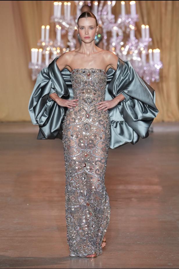 مجموعة زهير مراد تحاكي رقي المرأة في باريس