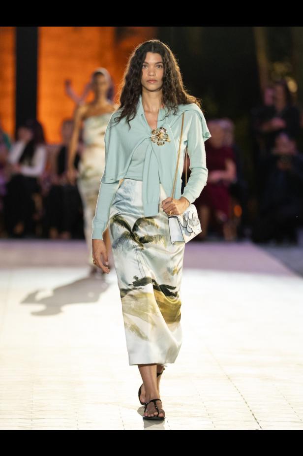 احتفالية الـ 60 عاماً لأوسكار دي لا رينتا... رحلة عاطفية إلى الجذور الدومينيكية