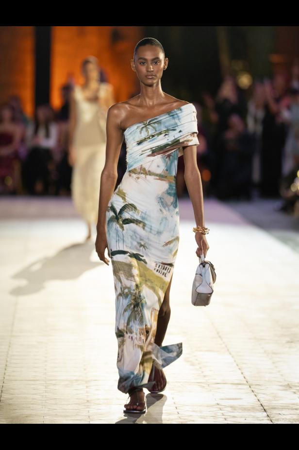 احتفالية الـ 60 عاماً لأوسكار دي لا رينتا... رحلة عاطفية إلى الجذور الدومينيكية