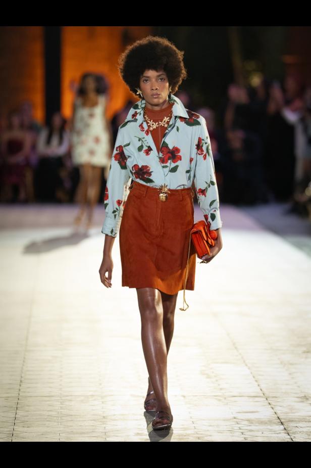 احتفالية الـ 60 عاماً لأوسكار دي لا رينتا... رحلة عاطفية إلى الجذور الدومينيكية