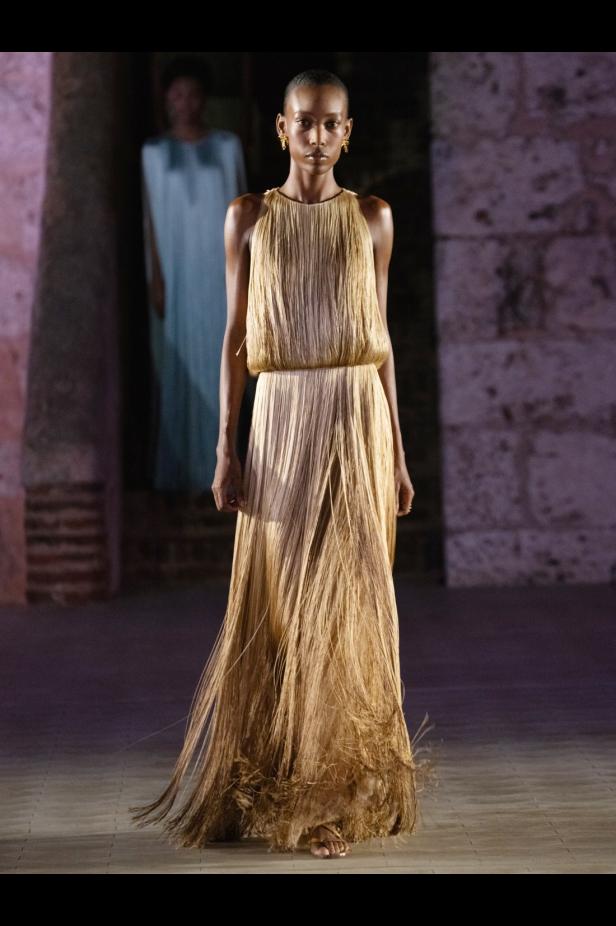 احتفالية الـ 60 عاماً لأوسكار دي لا رينتا... رحلة عاطفية إلى الجذور الدومينيكية