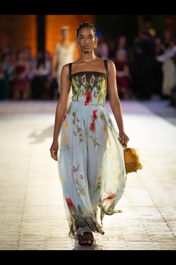 احتفالية الـ 60 عاماً لأوسكار دي لا رينتا... رحلة عاطفية إلى الجذور الدومينيكية