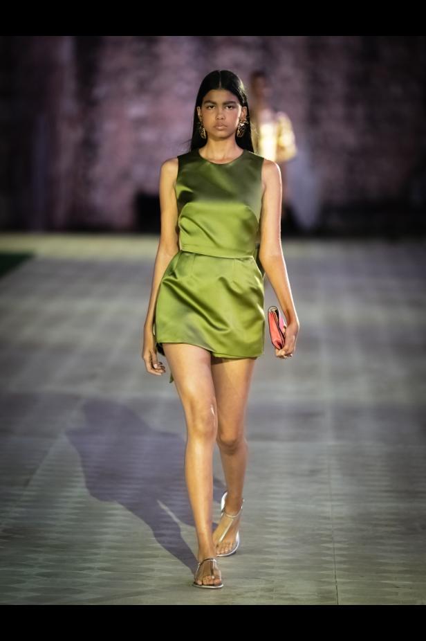 احتفالية الـ 60 عاماً لأوسكار دي لا رينتا... رحلة عاطفية إلى الجذور الدومينيكية