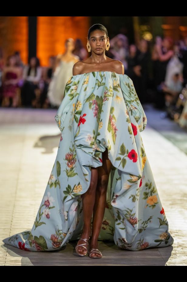 احتفالية الـ 60 عاماً لأوسكار دي لا رينتا... رحلة عاطفية إلى الجذور الدومينيكية