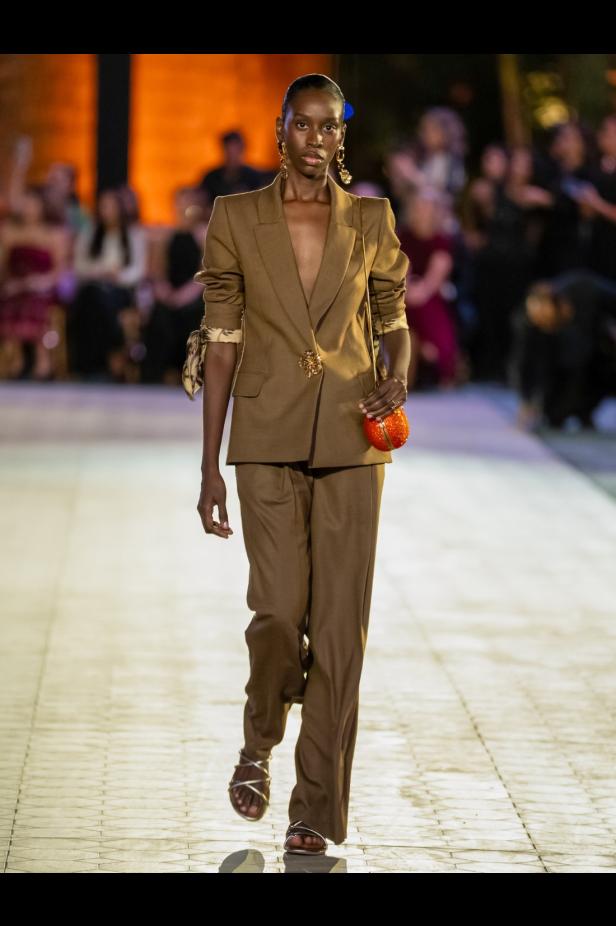 احتفالية الـ 60 عاماً لأوسكار دي لا رينتا... رحلة عاطفية إلى الجذور الدومينيكية