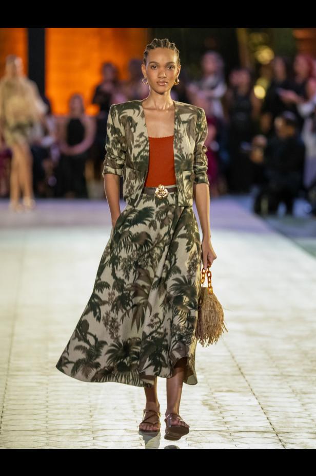 احتفالية الـ 60 عاماً لأوسكار دي لا رينتا... رحلة عاطفية إلى الجذور الدومينيكية