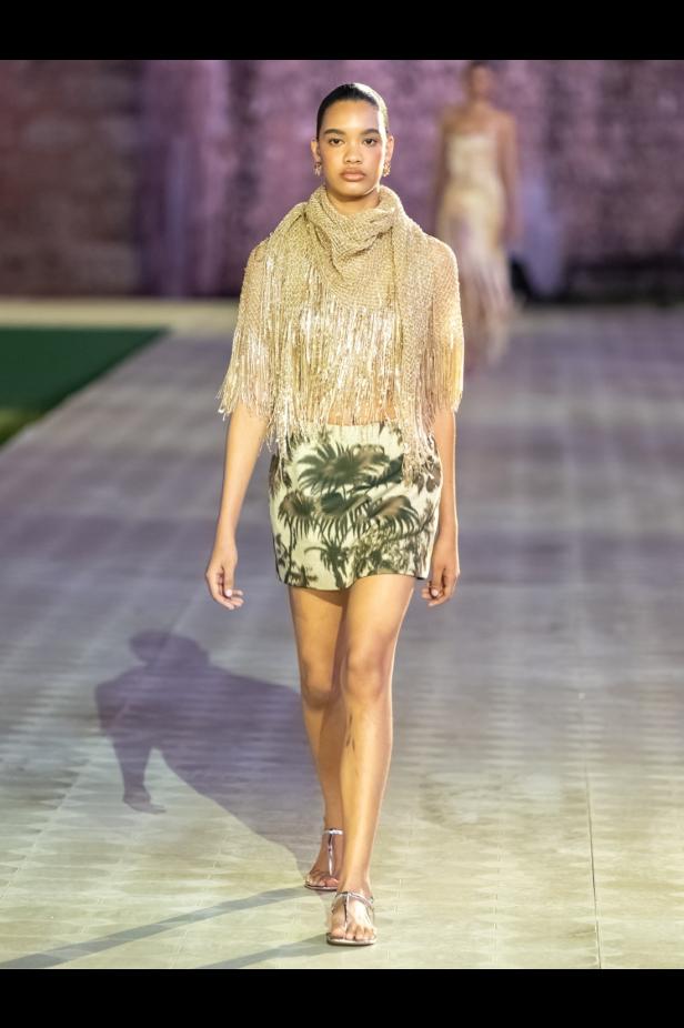 احتفالية الـ 60 عاماً لأوسكار دي لا رينتا... رحلة عاطفية إلى الجذور الدومينيكية