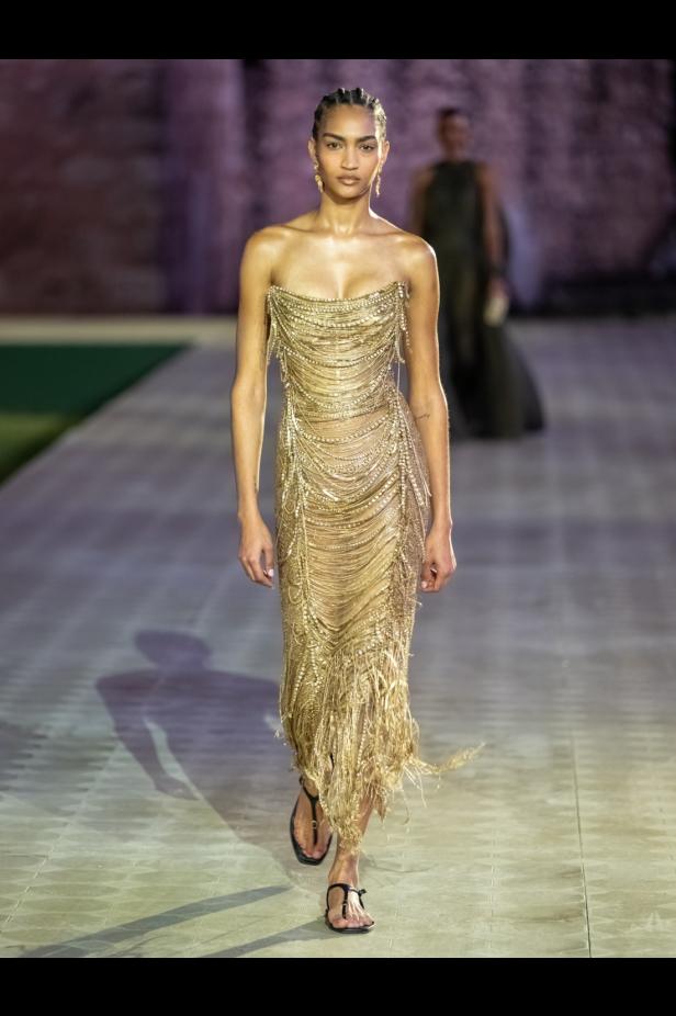 احتفالية الـ 60 عاماً لأوسكار دي لا رينتا... رحلة عاطفية إلى الجذور الدومينيكية