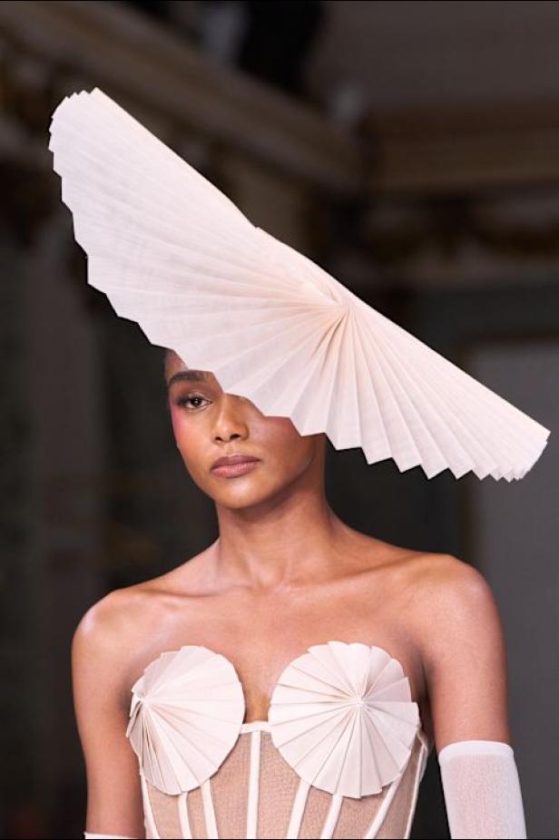 مجموعة Tamara Ralph للأزياء الراقية لربيع وصيف 2026