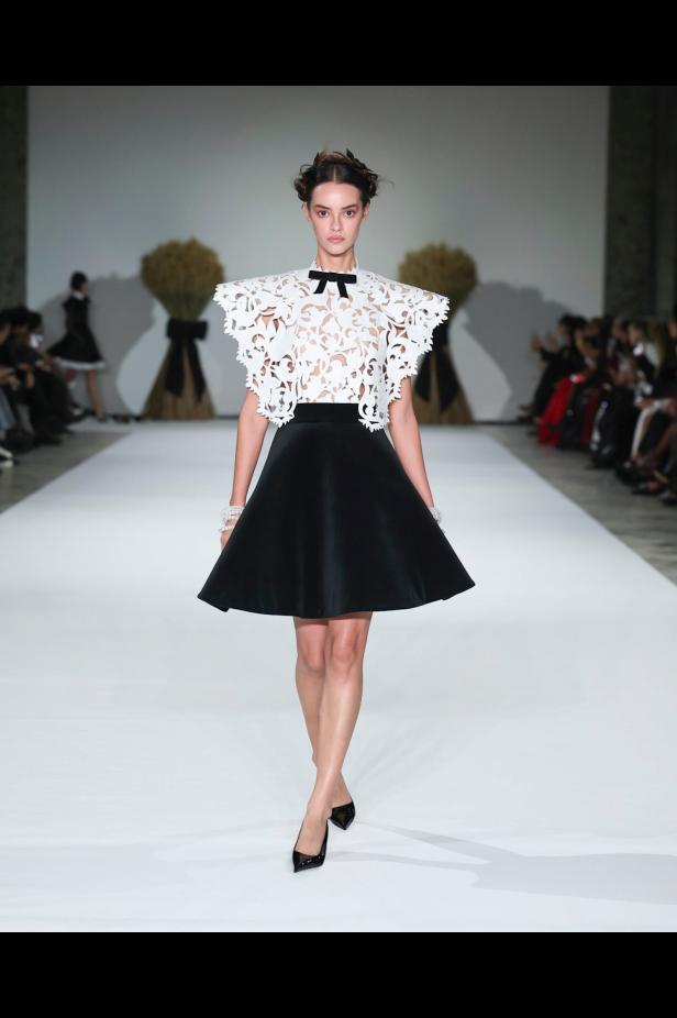 مجموعة Yanina للأزياء الراقية ربيع وصيف 2026