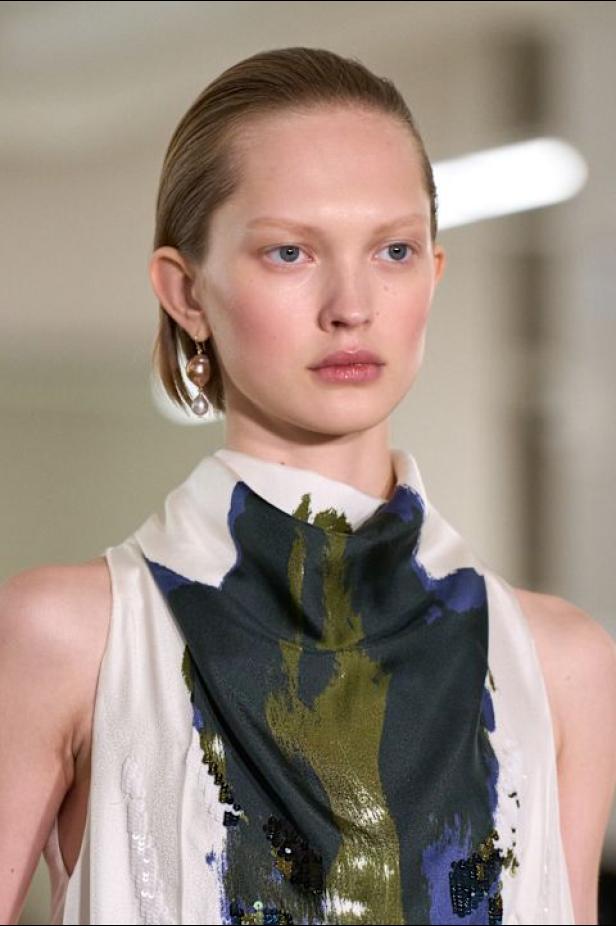 مجموعة Altuzarra لخريف وشتاء 2026