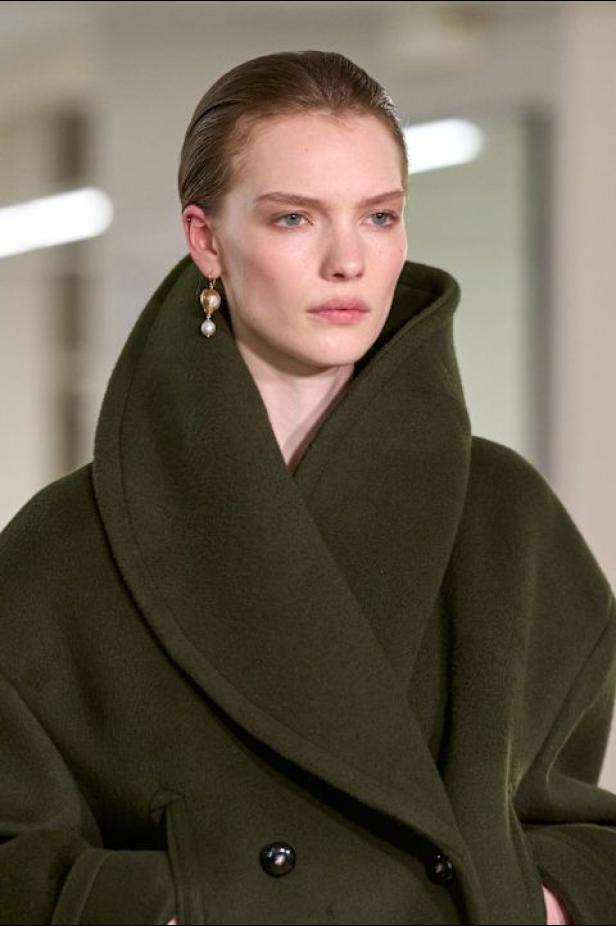 مجموعة Altuzarra لخريف وشتاء 2026