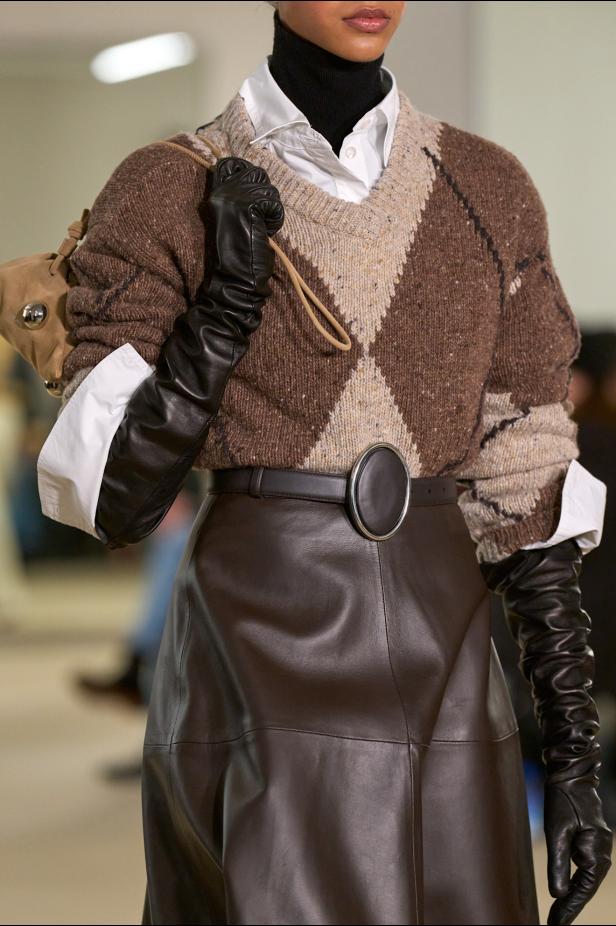 مجموعة ألتوزارا لخريف 2026 تعيد تعريف الأناقة اليومية بلمسة درامية مميّزة