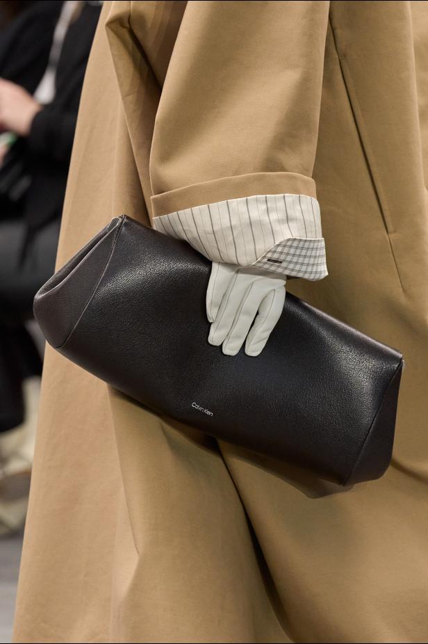 مجموعة كالفين كلاين لخريف 2026.. فن البساطة