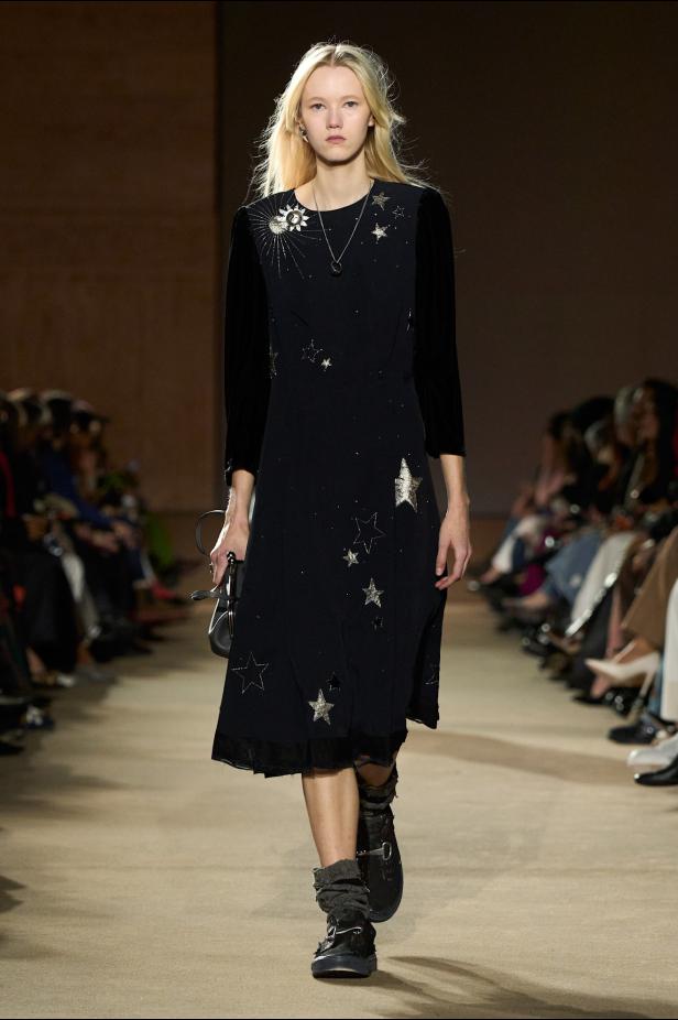 رحلة سينمائية في هوية الشباب مع مجموعة Coach خريف وشتاء 2026