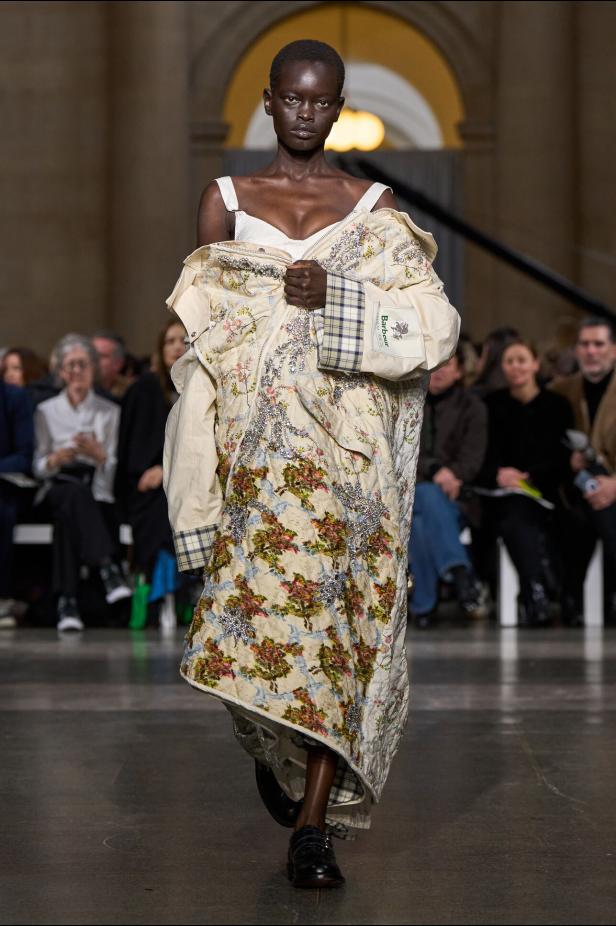 مجموعة Erdem لخريف وشتاء 2026-2027 