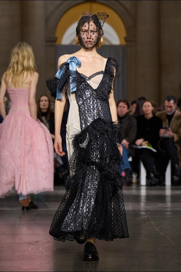 مجموعة Erdem لخريف وشتاء 2026-2027 