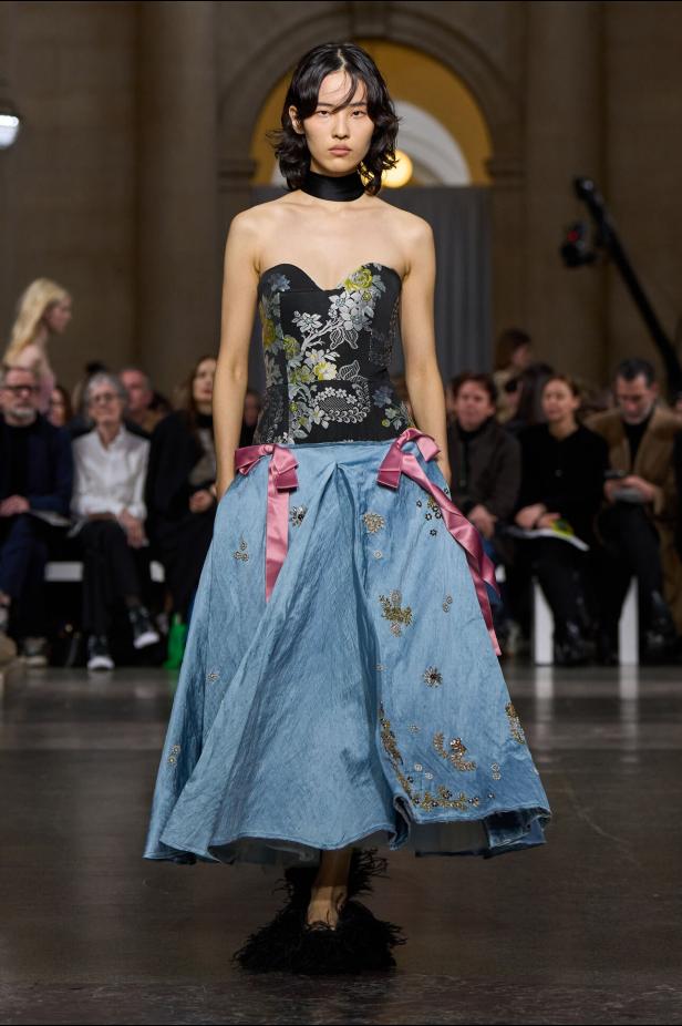 مجموعة Erdem لخريف وشتاء 2026-2027 