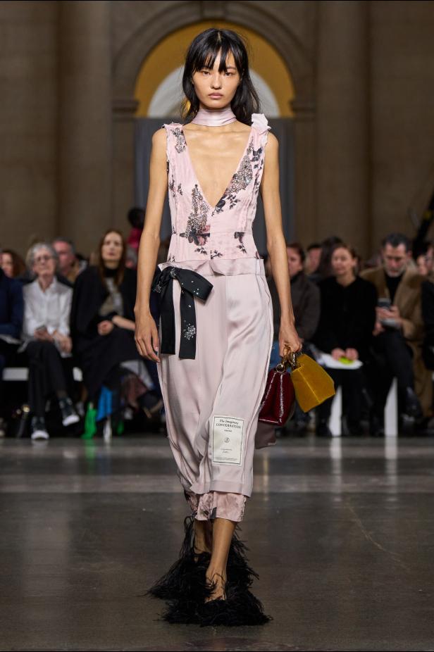 مجموعة Erdem لخريف وشتاء 2026-2027 