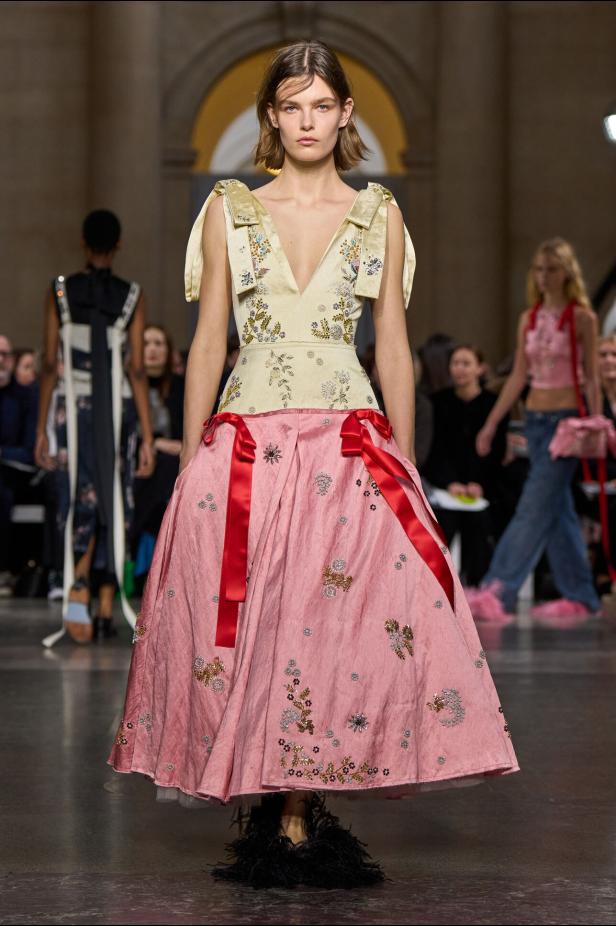 مجموعة Erdem لخريف وشتاء 2026-2027 