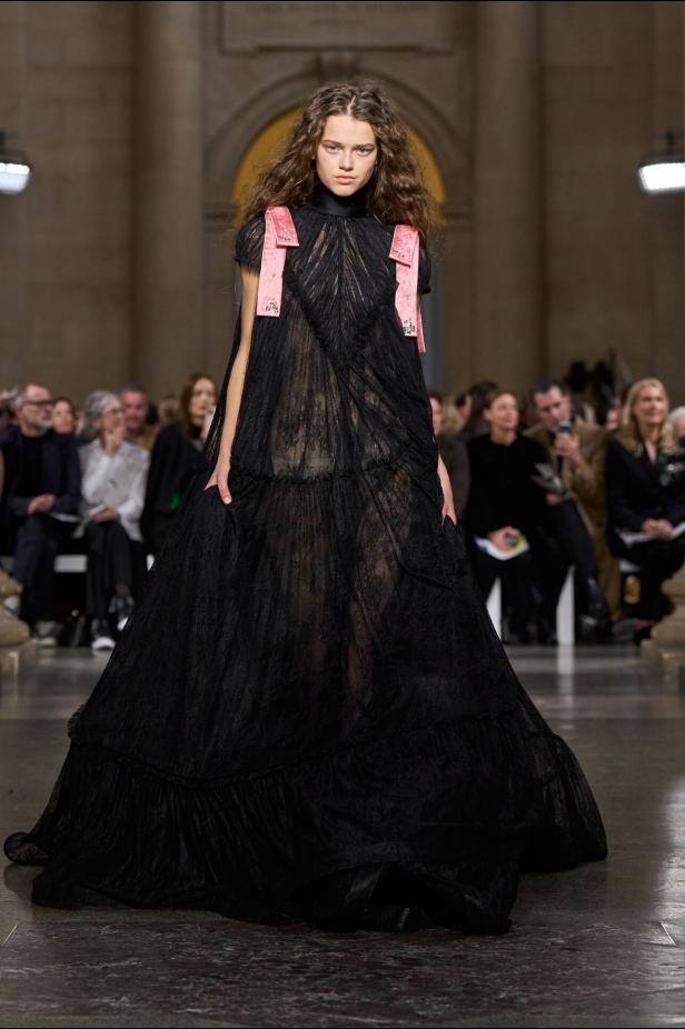 مجموعة Erdem لخريف وشتاء 2026-2027 