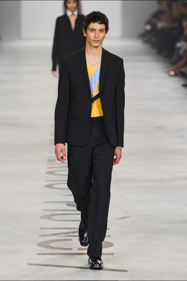 كيوري ترفع شعار "خزانة للجميع‎"‎‏ في أول عرض لها مع ‏Fendi‏ لموسم خريف 2026‏