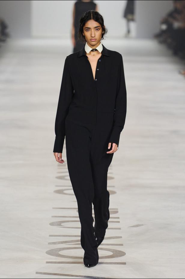 كيوري ترفع شعار "خزانة للجميع‎"‎‏ في أول عرض لها مع ‏Fendi‏ لموسم خريف 2026‏