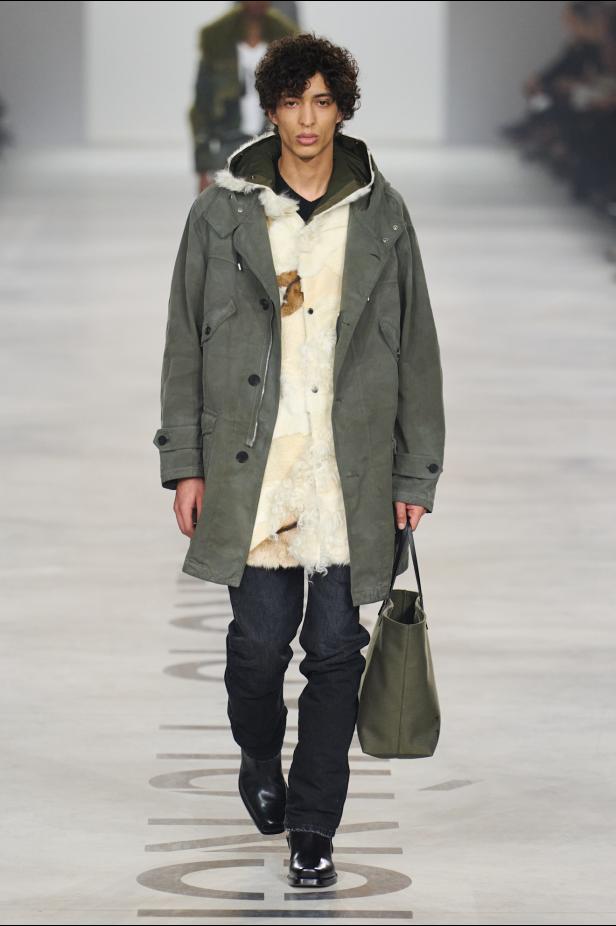 كيوري ترفع شعار "خزانة للجميع‎"‎‏ في أول عرض لها مع ‏Fendi‏ لموسم خريف 2026‏