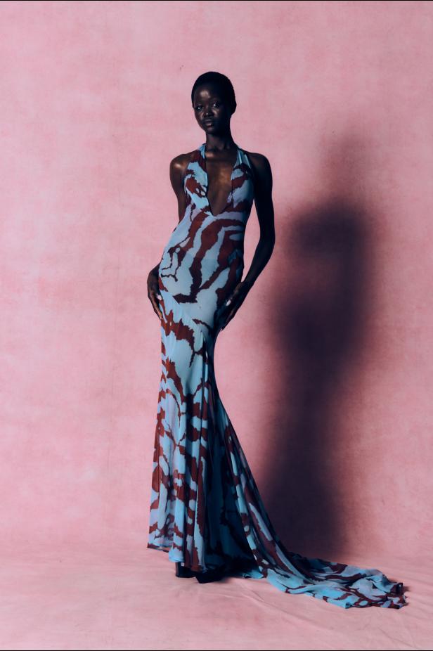 عودة الماكسماليزم في أبهى تجلياتها المسرحية في مجموعة Harris Reed لخريف و شتاء 2026 للملابس الجاهزة