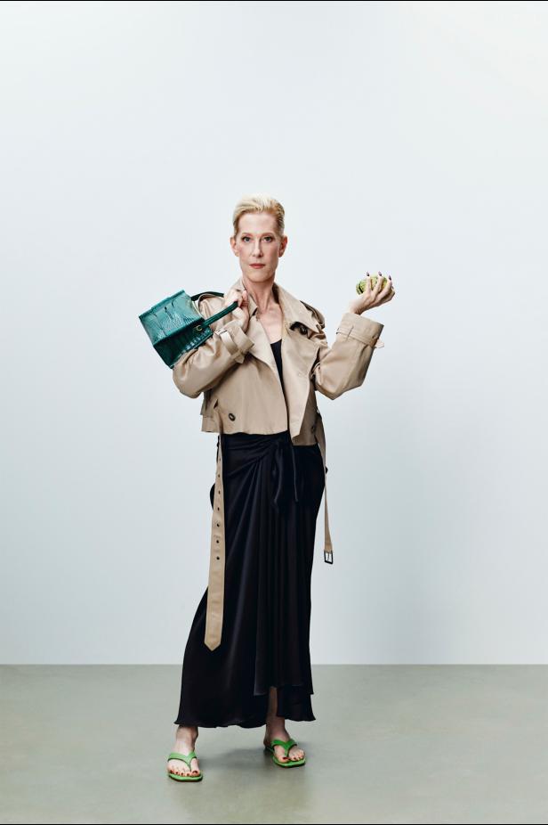 مجموعة JW Anderson تجربة فنية متكاملة